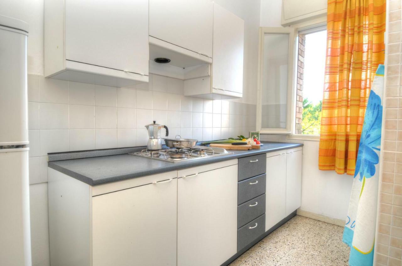 Condominio Res. Palace Bibione Eksteriør billede